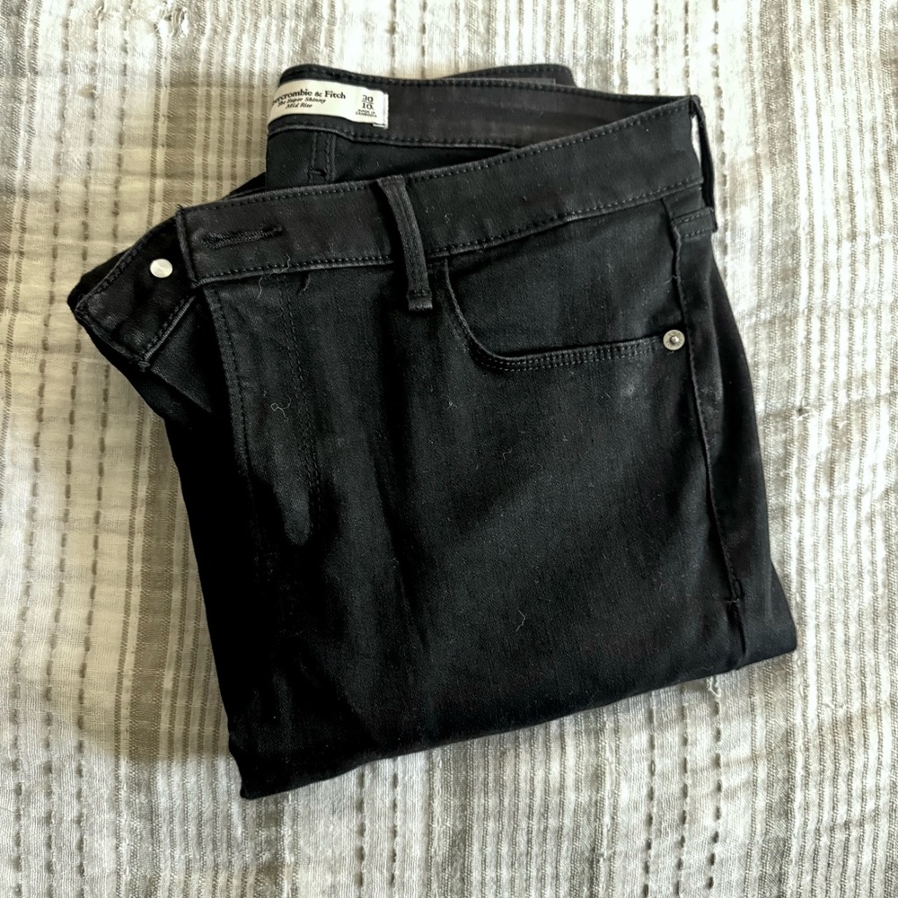 Abercrombie & Fitch Black Skinny Jeans